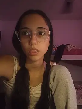 isaaabelaaa online show from February 2026 06:37:02 PM