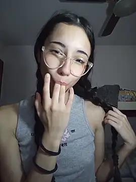 isaaabelaaa online show from April 2026 10:54:02 AM