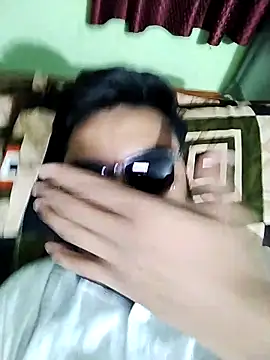 Snapshot of loyalboy_0052 chatting on May 2026 06:26:01 PM loyalboy 0052 online show from May 2026 06:26:01 PM