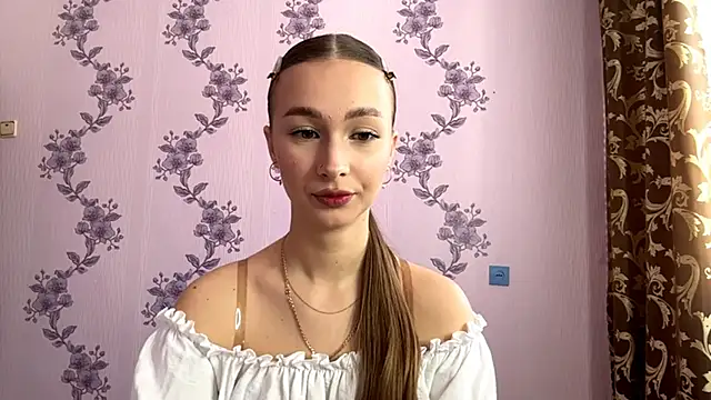 LacieHelaire online show from March 2026 07:04:02 AM