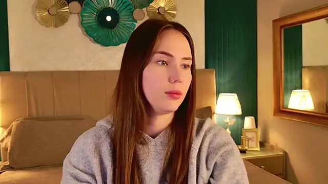 Arielle Vade online show from April 2026 05:44:02 AM