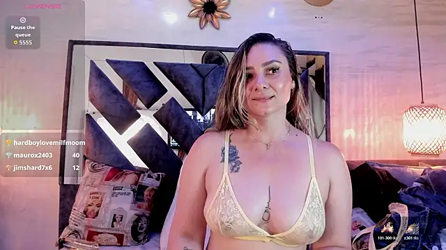 annie vega17  online show from June 2026 12:05:02 AM