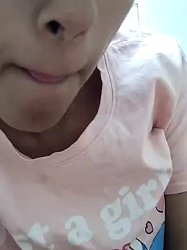 Snapshot of marry1157 chatting on March 2026 04:02:01 PM marry1157 online show from March 2026 04:02:01 PM