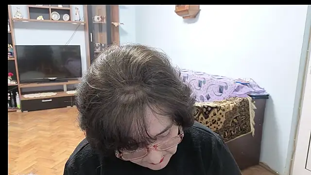 xMaryxAnne online show from February 2026 06:27:01 PM