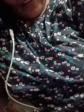 Snapshot of Simran_008 chatting on May 2026 02:34:02 PM Simran 008 online show from May 2026 02:34:02 PM
