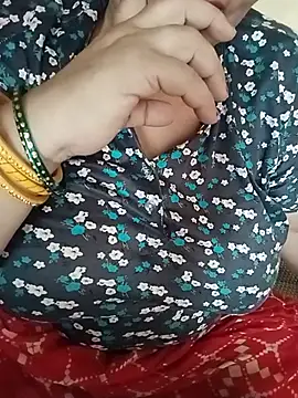 Snapshot of Simran_008 chatting on July 2026 05:02:02 AM Simran 008 online show from July 2026 05:02:02 AM