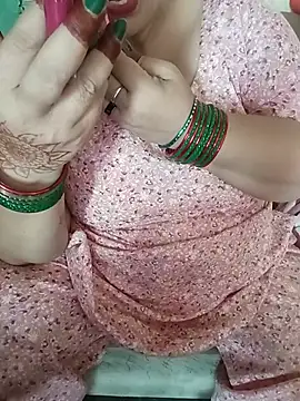 Snapshot of Simran_008 chatting on August 2026 03:05:01 AM Simran 008 online show from August 2026 03:05:01 AM