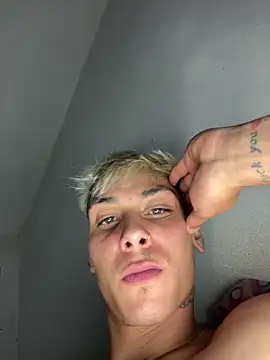 Babyfacenik online show from March 2026 05:28:02 PM