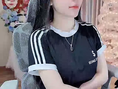 Agnelyn    online show from June 2026 11:40:02 AM