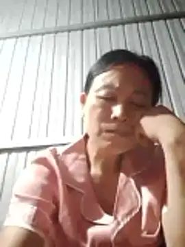 Kiss love2 online show from June 2026 07:39:01 AM