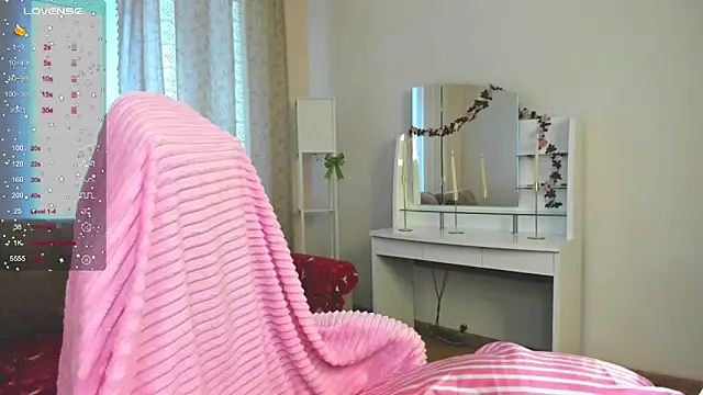 EmilyTrase online show from April 2026 01:18:02 AM