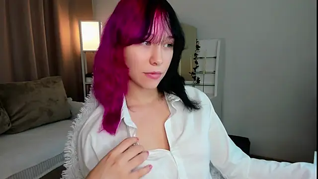 EmilyTrase online show from July 2026 01:04:02 AM