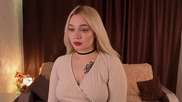 lucyirl online show from March 2026 05:07:01 PM