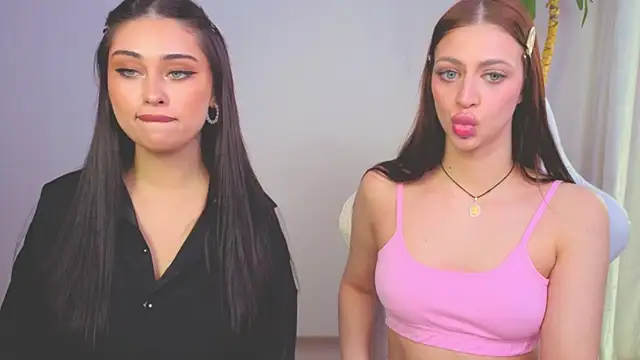 Sofia Plump online show from April 2026 12:08:02 PM