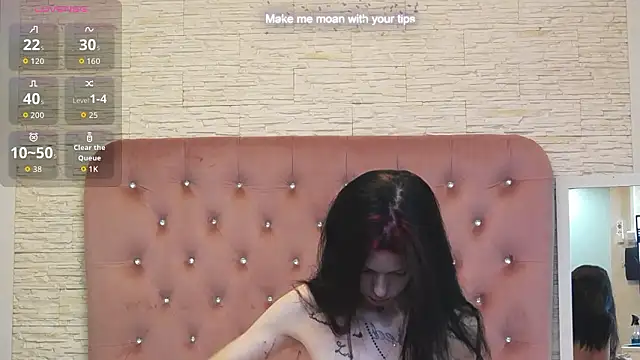 Snapshot of PeachyElla26 chatting on March 2026 01:29:02 PM PeachyElla26 online show from March 2026 01:29:02 PM