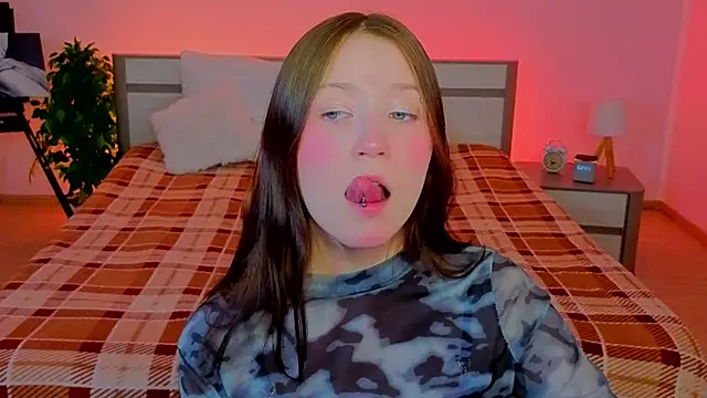 MmollyMay online show from April 2026 10:54:01 AM