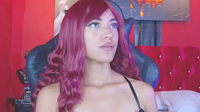 katie rougee  online show from February 2026 09:00:02 PM