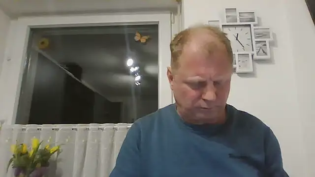 Snapshot of Demik71 chatting on March 2026 11:26:02 PM Demik71 online show from March 2026 11:26:02 PM
