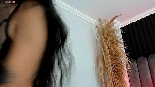 Lanadelrey 1 online show from March 2026 12:06:02 PM