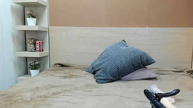 PinkyTwerkyX online show from May 2026 09:04:01 AM