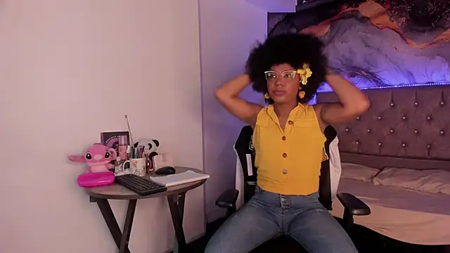 CataleyaMoon  online show from April 2026 07:48:01 PM