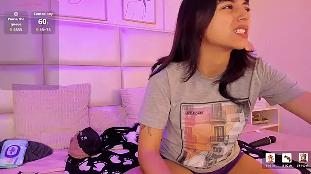 Xara u online show from April 2026 08:01:02 PM