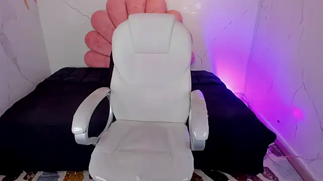 DulcePrince  online show from March 2026 08:15:01 PM