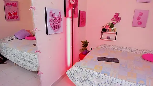 AnnyCotton online show from March 2026 07:43:02 PM