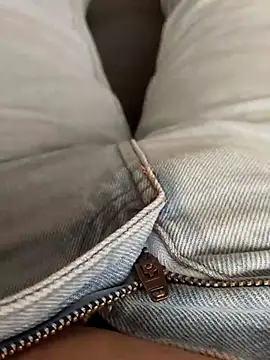 Snapshot of anitamadrid chatting on February 2026 02:51:02 PM anitamadrid online show from February 2026 02:51:02 PM