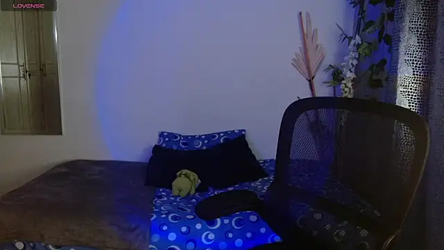 eithan jonnes online show from March 2026 08:47:01 PM