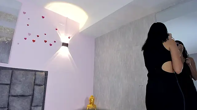 PeytonLouise online show from March 2026 01:07:02 PM