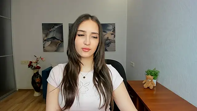 Snapshot of Effy_Royse chatting on May 2026 05:44:01 PM Effy Royse online show from May 2026 05:44:01 PM