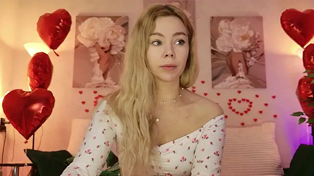 caty kiss online show from February 2026 02:19:01 AM