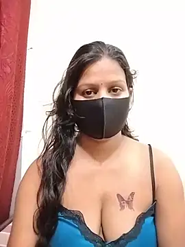 ankita077 online show from April 2026 11:17:02 PM