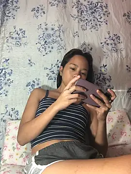 Snapshot of Asianpinay_Skinny1818 chatting on July 2026 12:24:01 AM Asianpinay Skinny1818 online show from July 2026 12:24:01 AM