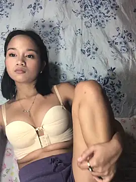 Snapshot of Asianpinay_Skinny1818 chatting on July 2026 01:03:01 PM Asianpinay Skinny1818 online show from July 2026 01:03:01 PM