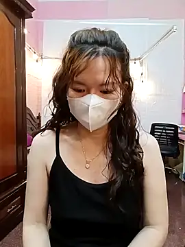 Trang26 online show from February 2026 12:42:02 AM