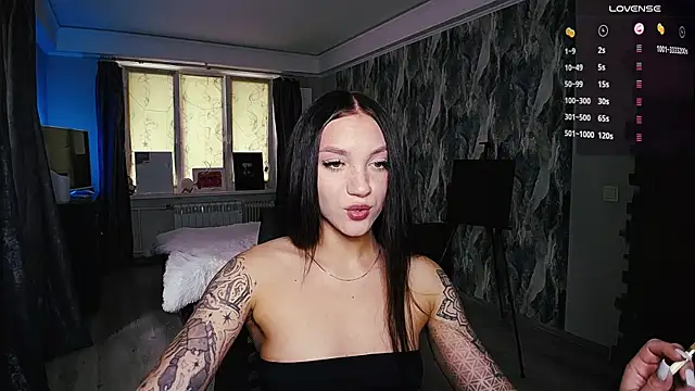 comeherehoney online show from July 2026 11:25:01 AM