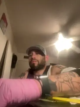 TheDaddio03 online show from February 2026 04:19:01 AM