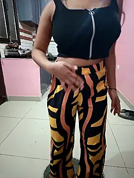 Anaya000 online show from February 2026 07:32:02 PM