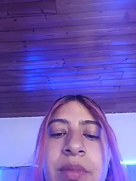 lunabloom2 online show from March 2026 02:01:01 PM