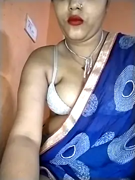 Snapshot of Nency_Love143 chatting on April 2026 09:39:33 PM Nency Love143 online show from April 2026 09:39:33 PM