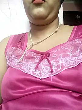 Snapshot of Nency_Love143 chatting on May 2026 06:29:01 AM Nency Love143 online show from May 2026 06:29:01 AM