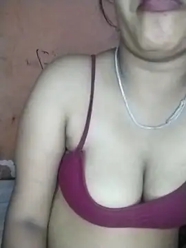 Snapshot of Nency_Love143 chatting on May 2026 05:45:02 PM Nency Love143 online show from May 2026 05:45:02 PM