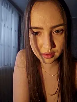 RedginBluebersky online show from May 2026 04:50:02 AM