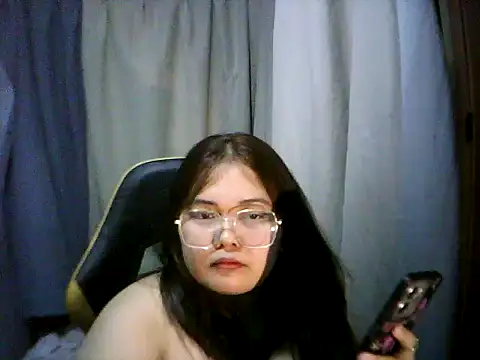 Snapshot of xia_xoxo_ chatting on May 2026 03:45:01 AM xia xoxo online show from May 2026 03:45:01 AM