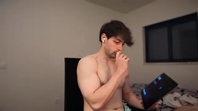 Leo Justin25 online show from March 2026 06:37:01 PM