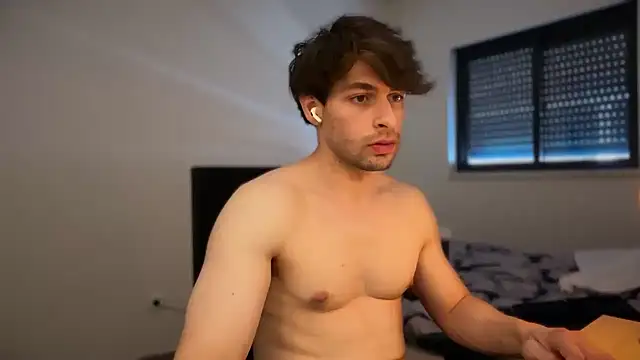 Leo Justin25 online show from March 2026 02:46:02 PM