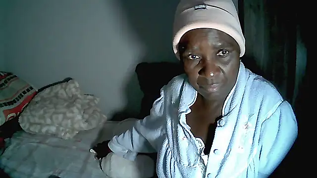 NaughtygrannieXX online show from April 2026 04:10:02 AM