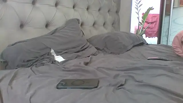 Shailadiess online show from April 2026 06:11:01 AM